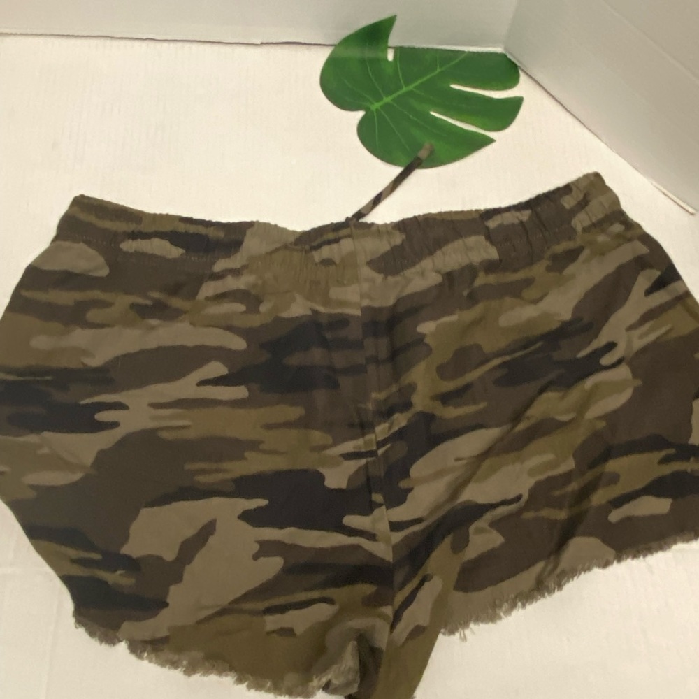Express Camo Linen Drawstring Shorts - image 3